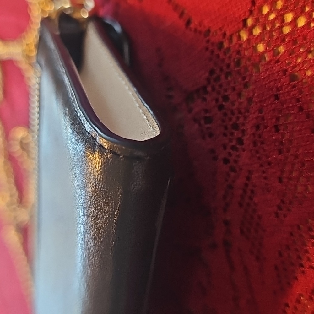 Coach Blocking Wallet With Chain - Picture 7 of 9